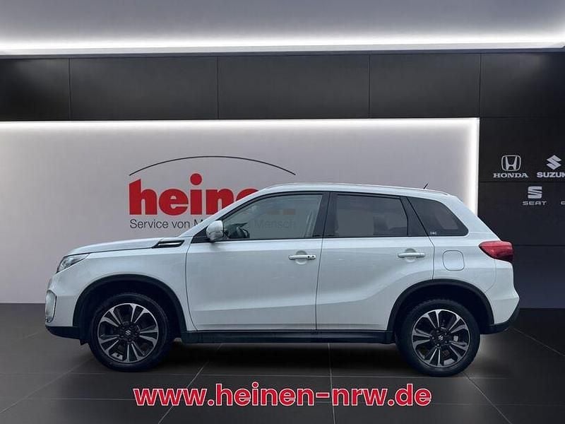 Gebraucht Suzuki Vitara Comfort+ 140 PS (102 kW) 2019 Weiß SUV