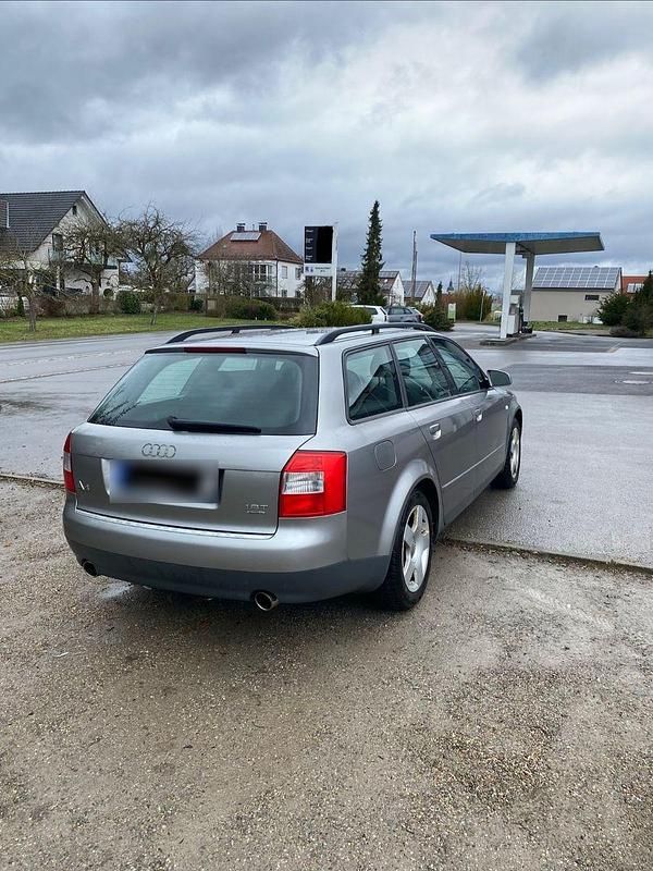 Gebraucht Audi A4 163 PS (119 kW) 2003 Grau Kombi