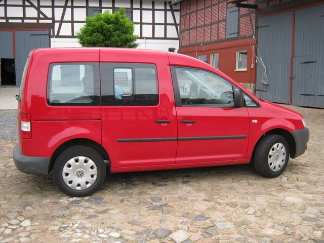 Gebraucht VW Caddy Life 102 PS (75 kW) 2008 Rot Van / Kleinbus