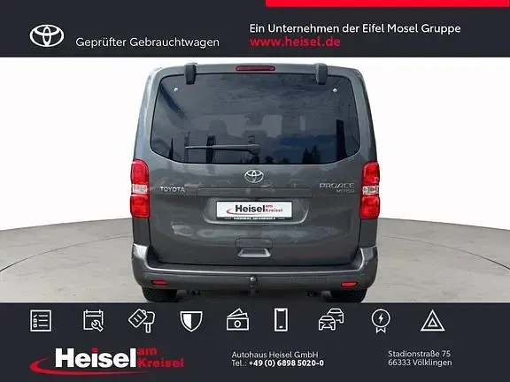 Gebraucht Toyota Proace Verso Team 150 PS (110 kW) 2020 Basaltgrau metallic Kombi