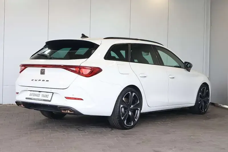 Usata Cupra Leon VZ 245 CV (180 kW) 2021 Bianco Station wagon