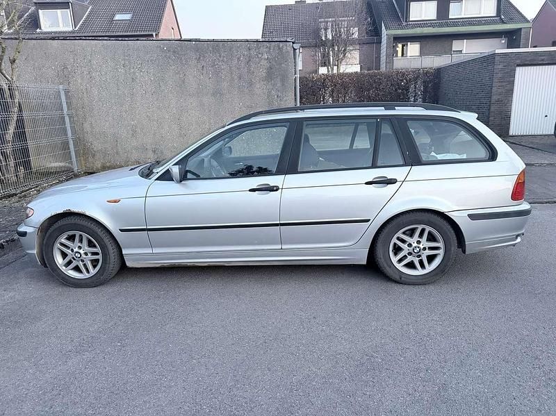 Gebraucht BMW 316 116 PS (85 kW) 2004 Kombi