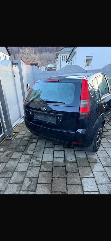 Gebraucht Ford Fiesta 69 PS (50 kW) 2005 Andere farben Kleinwagen