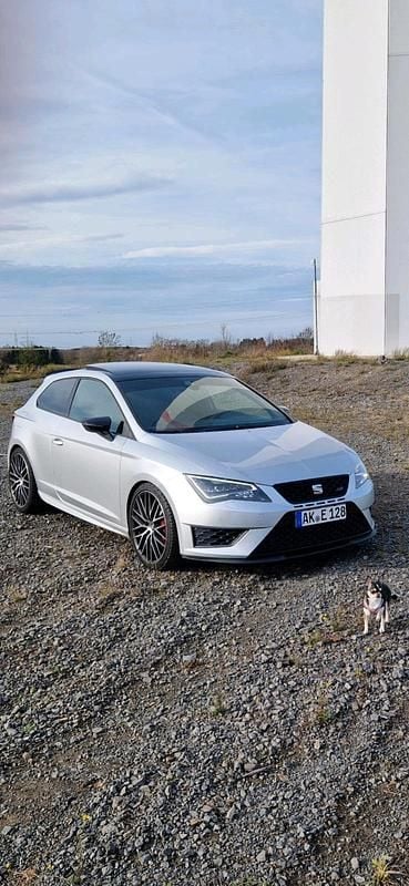 Gebraucht Seat Leon Cupra 290 290 PS (213 kW) 2016 Silber Coupé