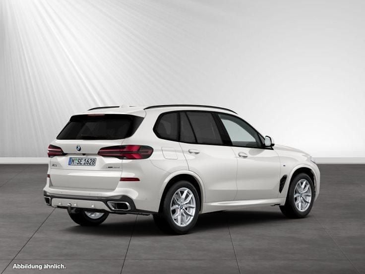 Gebraucht BMW X5 M Sport 298 PS (219 kW) 2025 Mineralweiss metallic SUV