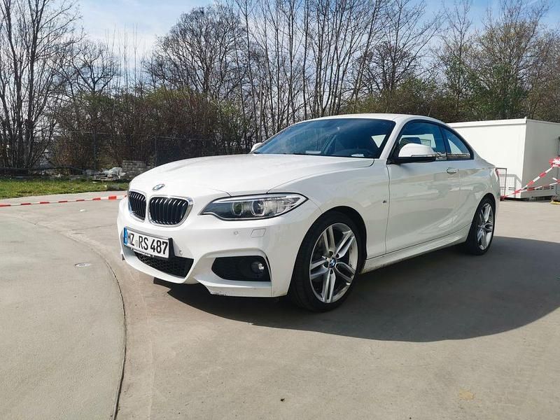 Gebraucht BMW 218 M Sport 150 PS (110 kW) 2017 Weiß Coupé