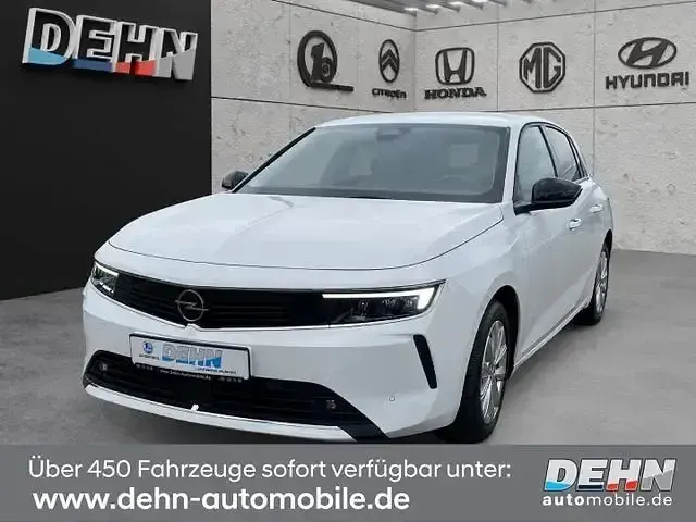 Gebraucht Opel Astra Business Edition 131 PS (96 kW) 2023 Weiß Limousine