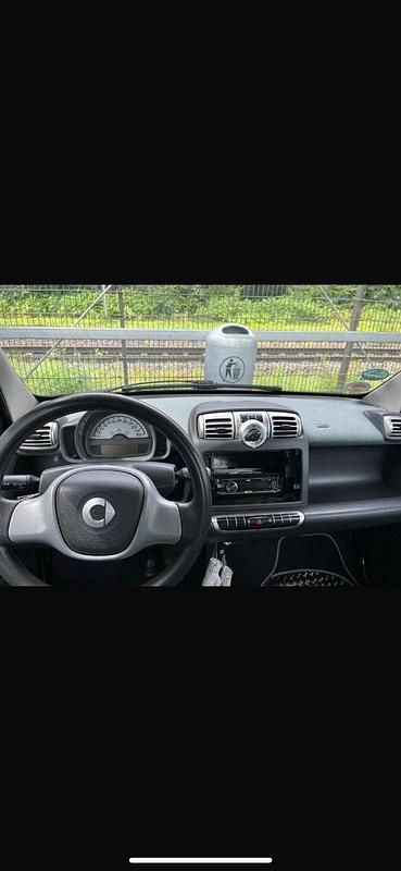 Schwarz Gebraucht 2009 Smart ForTwo Coupé Edition #1 Coupé | 1.799 € (Fairer Preis) - Bild 1/4