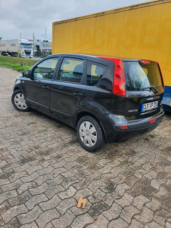 Schwarz Gebraucht 2006 Nissan Note Kleinwagen | 1.690 € (Etwas zu teuer) - Bild 1/4