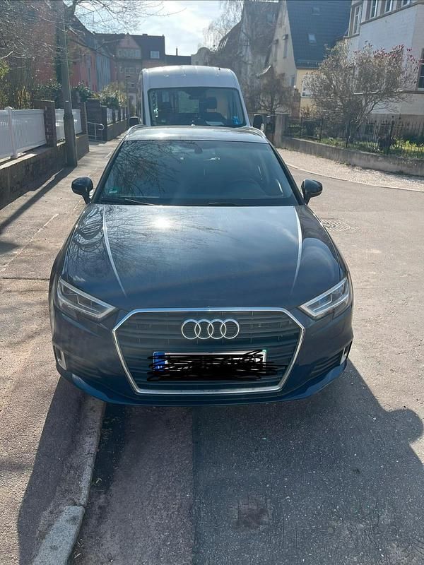 Gebraucht Audi A3 150 PS (110 kW) 2017 Blau Limousine