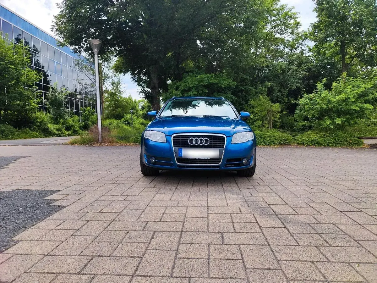 Gebraucht Audi A4 115 PS (84 kW) 2007 Blau Kombi