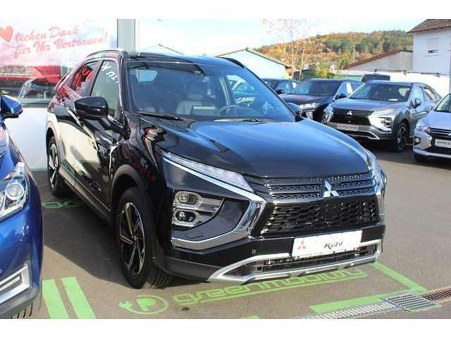 Gebraucht Mitsubishi Eclipse Cross Plus 188 PS (138 kW) 2022 Pantherschwarz (metallic) SUV