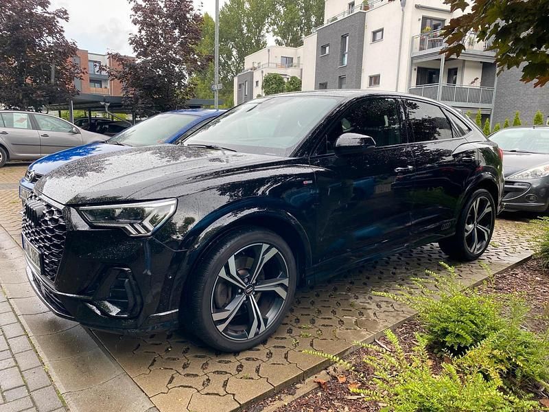 Schwarz Gebraucht 2019 Audi Q3 Sportback S-Line SUV | 37.000 € - Bild 1/4