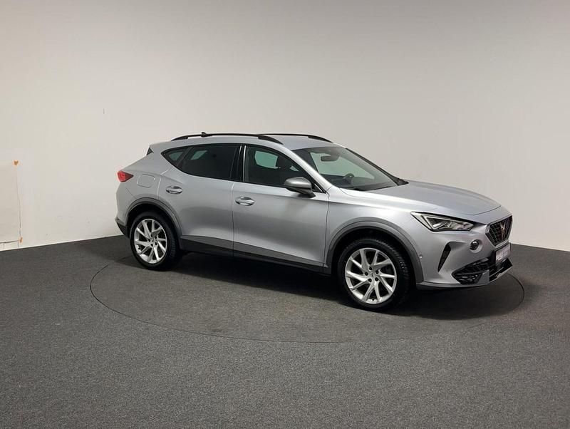 Gebraucht Cupra Formentor 150 PS (110 kW) 2021 ?urban? silber SUV