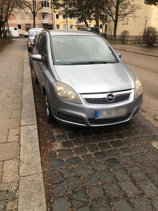 Silber Gebraucht 2006 Opel Zafira Van / Kleinbus | 1.950 € (Guter Preis) - Bild 1/4