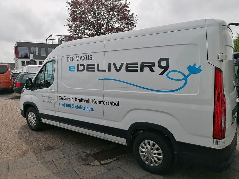 Gebraucht Maxus eDeliver 9 150 kW (204 PS) 2022 Warm white exterior Van