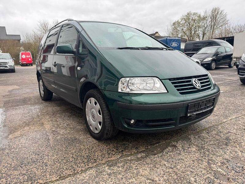 Gebraucht VW Sharan Trendline 204 PS (150 kW) 2002 Grün Van / Kleinbus