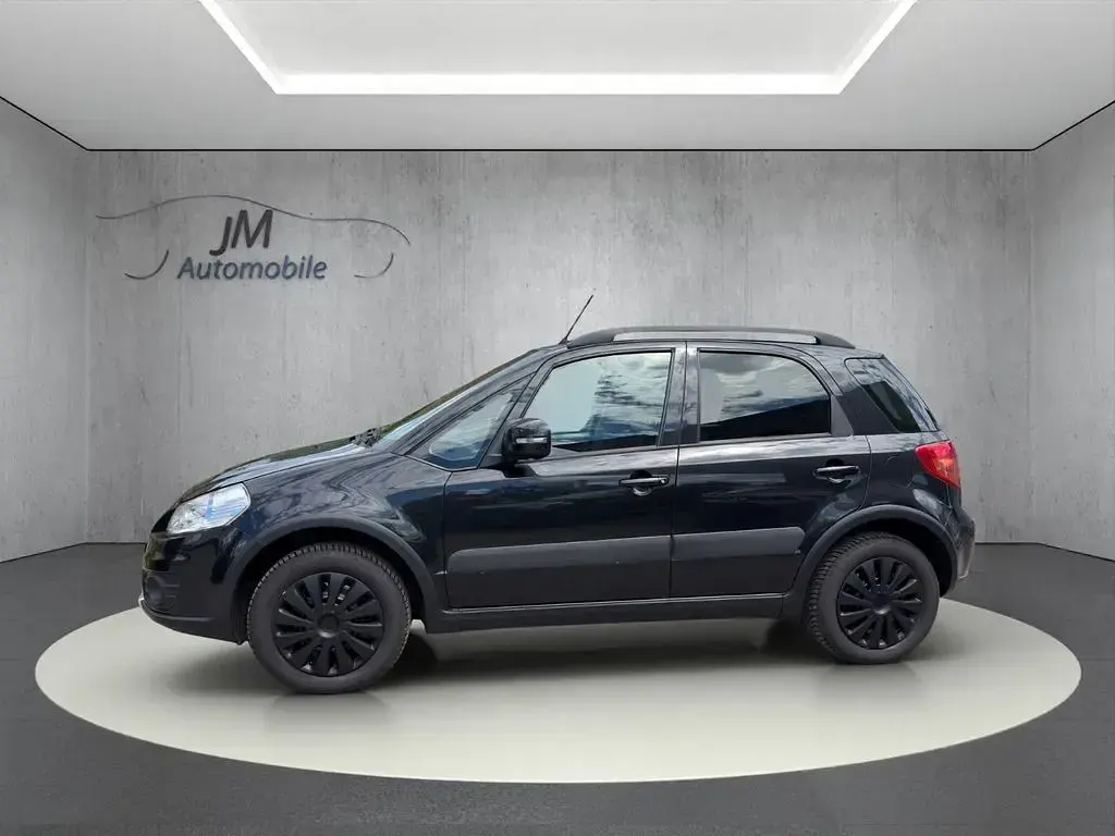 Gebraucht Suzuki SX4 120 PS (88 kW) 2012 Schwarz SUV