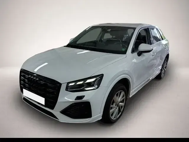 Gebraucht Audi Q2 Advanced Plus 116 PS (85 kW) 2024 Weiß SUV