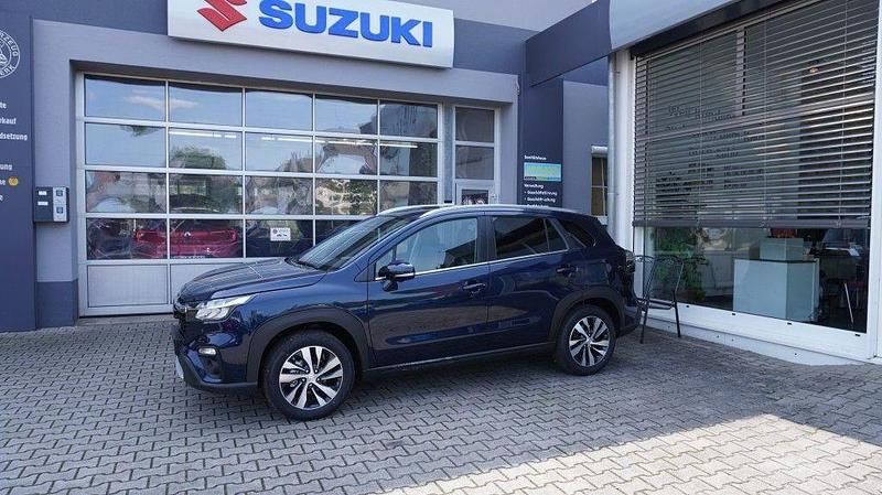 Neu Suzuki SX4 S-Cross Comfort+ 129 PS (94 kW) 2026 Sphere blue pearl metallic SUV