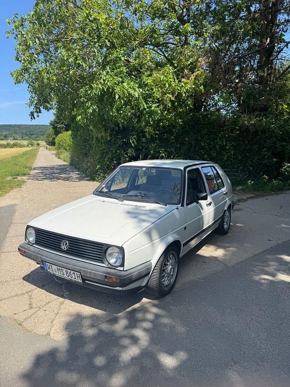 Weiß Gebraucht 1986 VW Golf II Limousine | 3.750 € - Bild 1/4