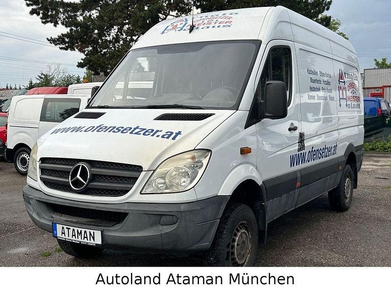Weiß Gebraucht 2010 Mercedes Sprinter Van | 9.900 € - Bild 1/4