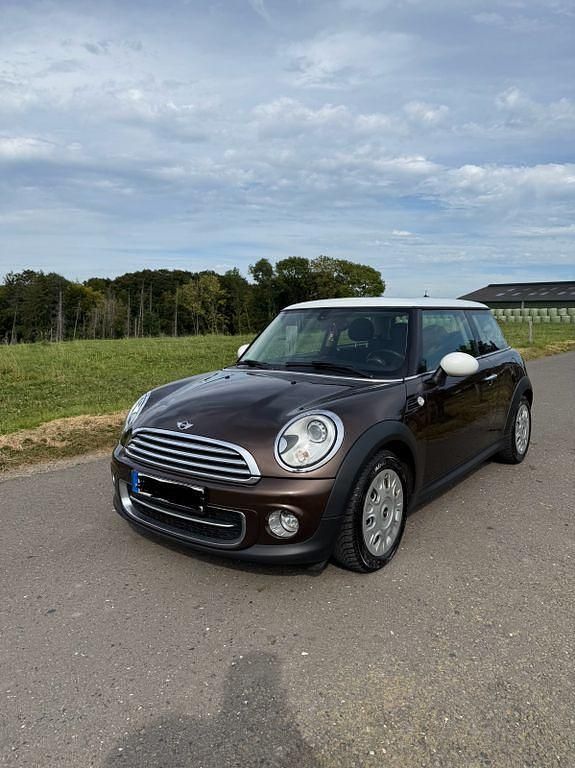 Braun Gebraucht 2013 Mini Cooper D Kleinwagen | 8.499 € (Fairer Preis) - Bild 1/4
