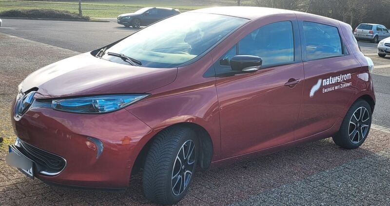 Rot Gebraucht 2017 Renault Zoe Intens Kleinwagen | 6.200 € (Fairer Preis) - Bild 1/4