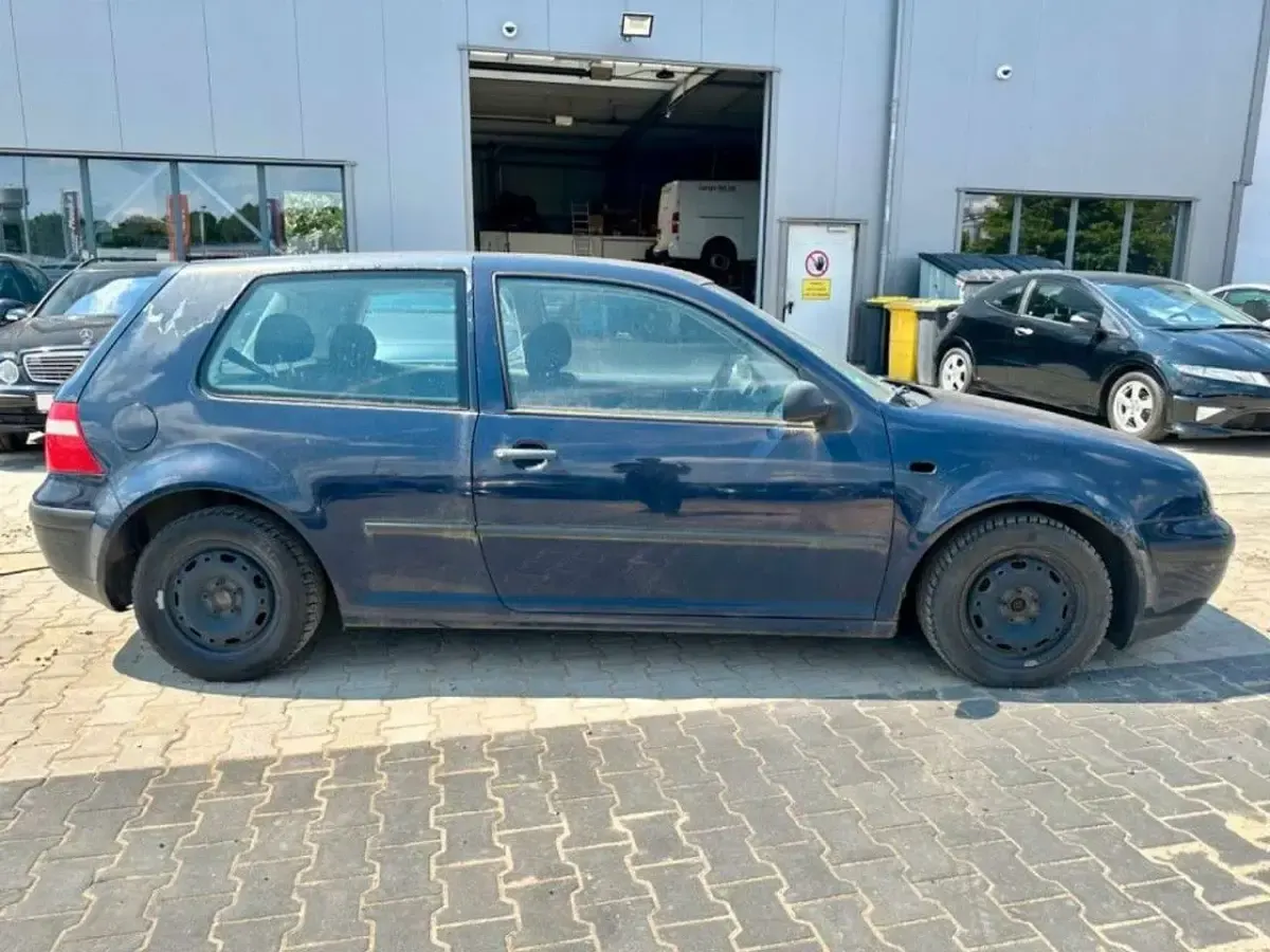 Brugt VW Golf III 75 HK (55 kW) 1998 Blå Hatchback