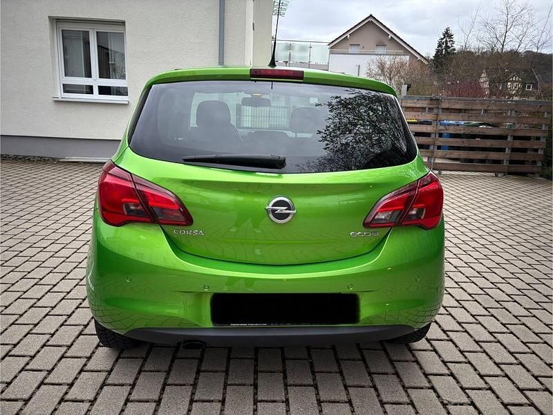 Gebraucht Opel Corsa Active 90 PS (66 kW) 2015 Grün Kleinwagen