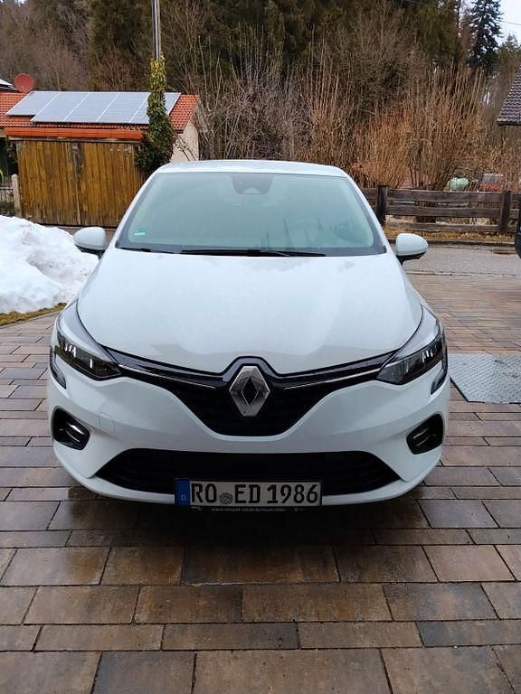 Gebraucht Renault Clio V Intens 91 PS (66 kW) 2022 Weiß Limousine