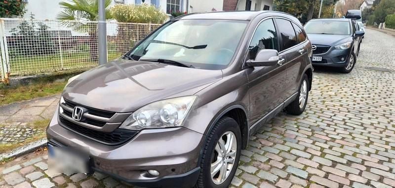 Braun Gebraucht 2011 Honda CR-V SUV | 7.500 € (Etwas zu teuer) - Bild 1/4
