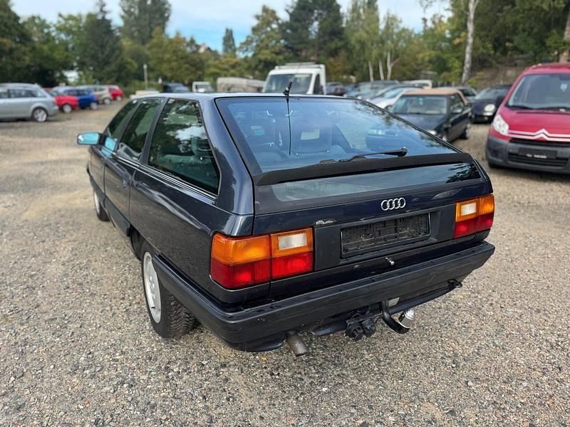 Gebraucht Audi 100 Basis 165 PS (121 kW) 1989 Schwarz Limousine