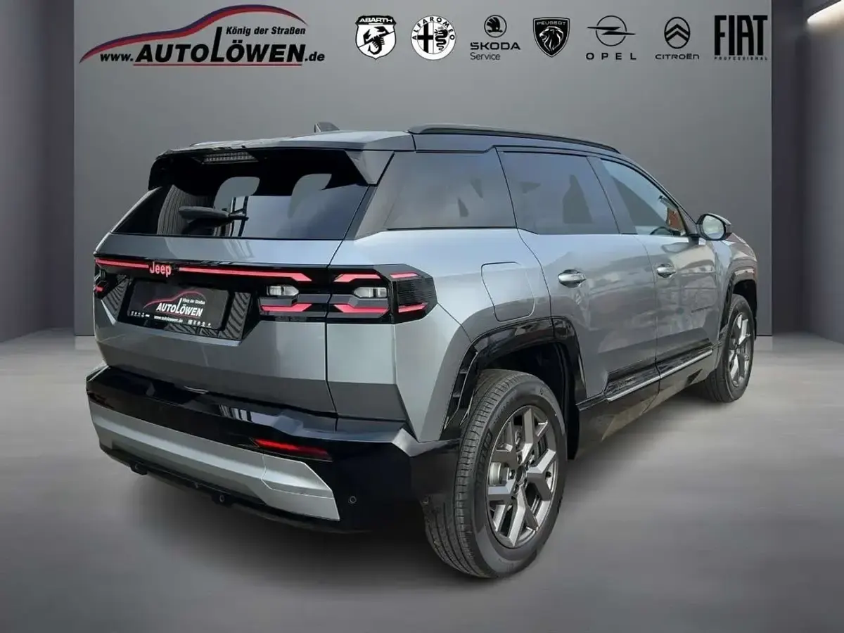 Gebraucht Jeep Compass 145 PS (106 kW) 2026 Grigio arese, metalliclackier SUV