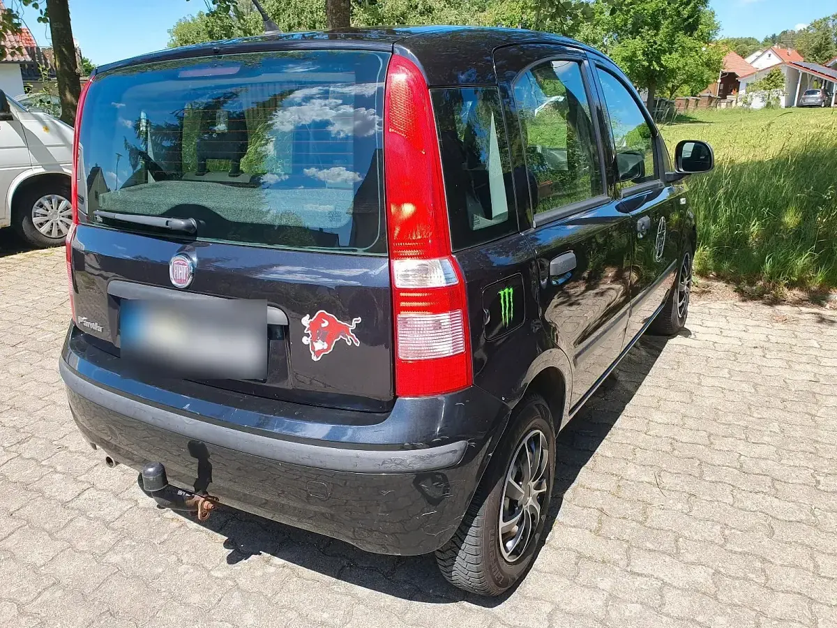 Gebraucht Fiat Panda 69 PS (50 kW) 2011 Schwarz Kleinwagen