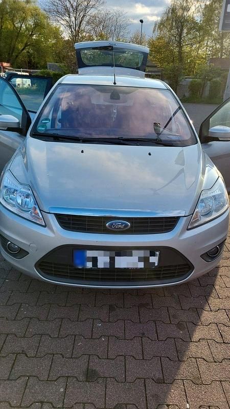 Usata Ford Focus 109 CV (80 kW) 2009 Argento Station wagon
