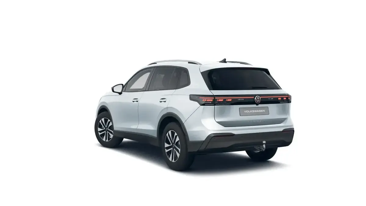 Neu VW Tiguan S 150 PS (110 kW) 2026 Oyster silver metallic (metallic) SUV