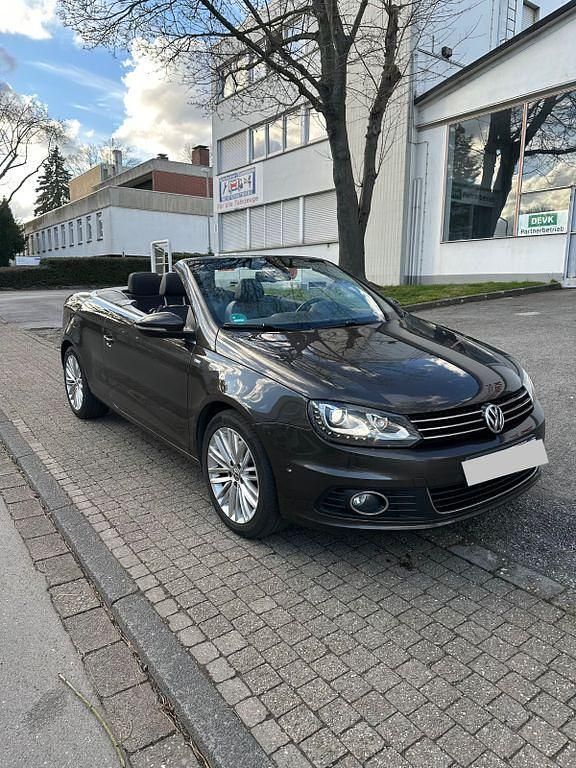 Gebraucht VW Eos Cup 140 PS (102 kW) 2014 Braun Cabrio