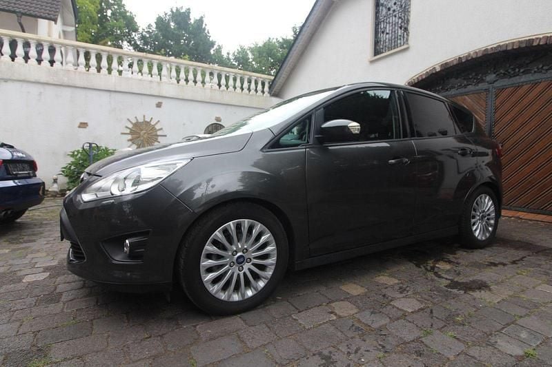 Grau Gebraucht 2015 Ford C-MAX Titanium Van / Kleinbus | 6.990 € (Fairer Preis) - Bild 1/4