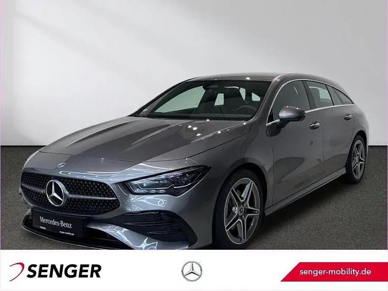 Gebraucht 2025 Mercedes CLA180 Shooting Brake AMG Kombi | 36.900 € - Bild 1/1