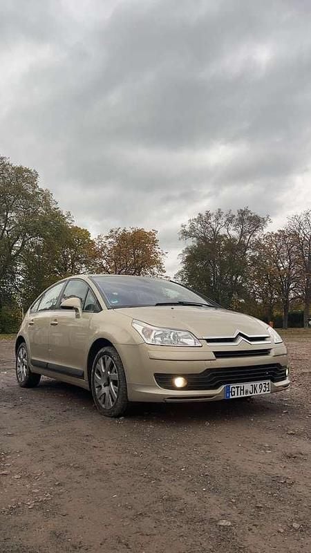Beige Gebraucht 2006 Citroën C4 VTR Sport Kleinwagen | 1.900 € (Guter Preis) - Bild 1/4