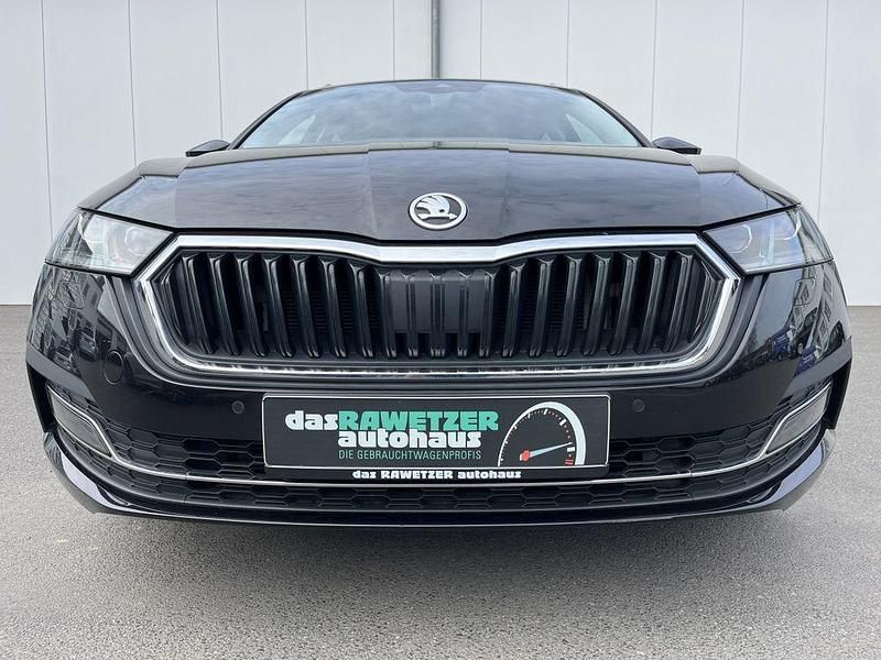 Gebraucht Skoda Octavia Style 116 PS (85 kW) 2022 Schwarz Kombi