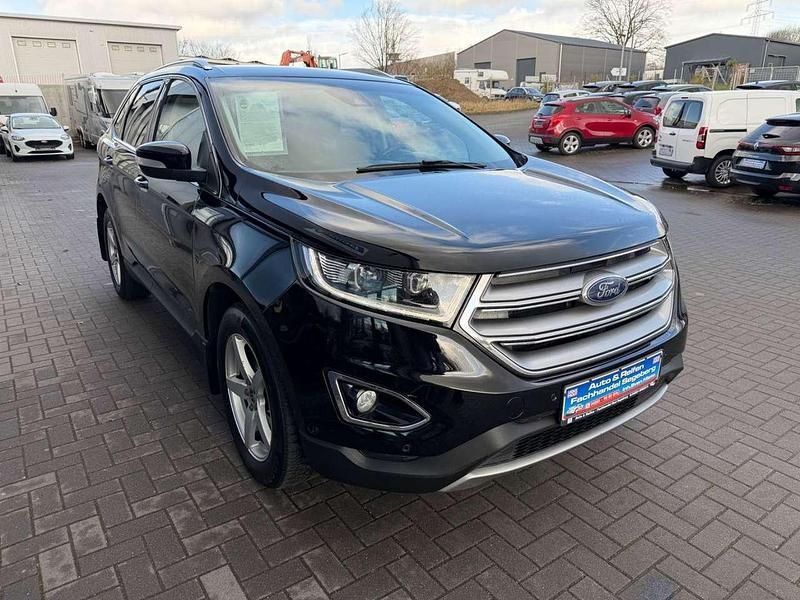 Gebraucht Ford Edge Titanium 209 PS (153 kW) 2016 Schwarz SUV