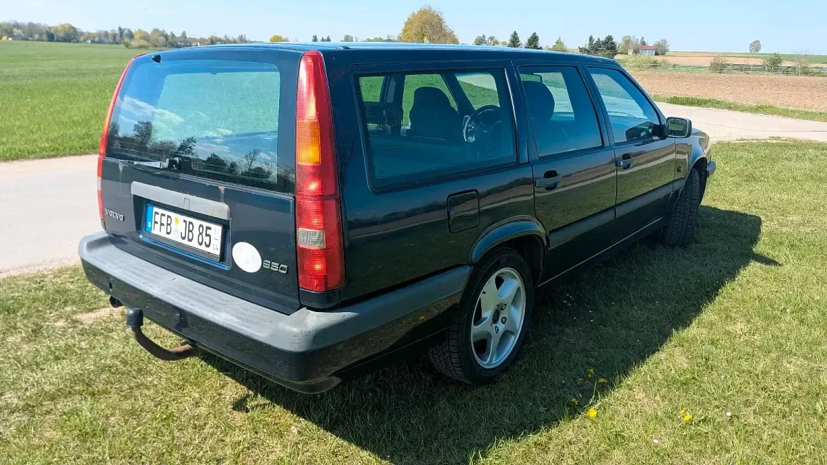 Gebraucht Volvo 850 126 PS (92 kW) 1997 Blau Kombi
