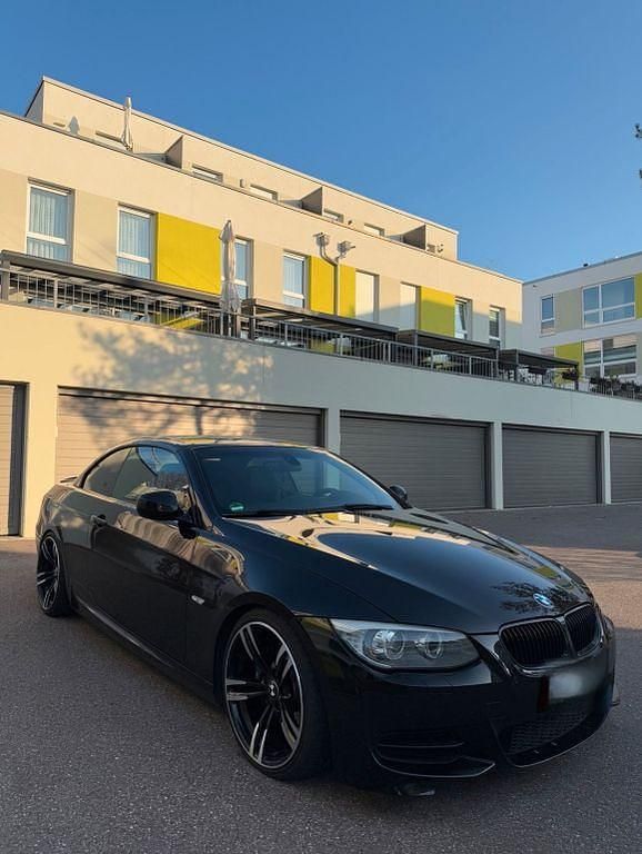 Schwarz Gebraucht 2013 BMW 325 Cabriolet Comfort Edition Cabrio | 21.000 € - Bild 1/4