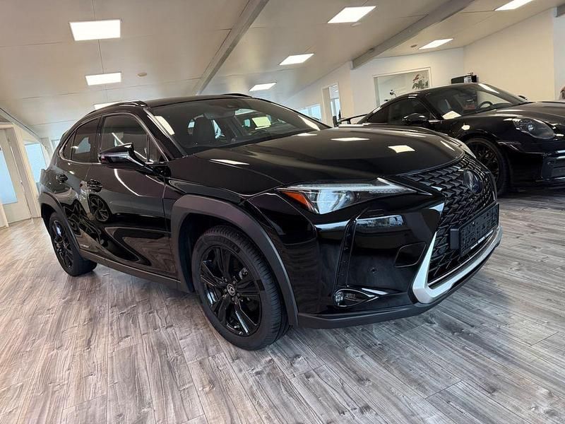 Gebraucht Lexus UX 250h 184 PS (135 kW) 2021 Schwarz SUV