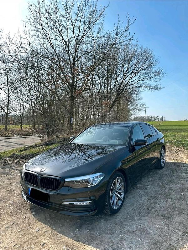 Gebraucht BMW 520 163 PS (119 kW) 2018 Schwarz Limousine