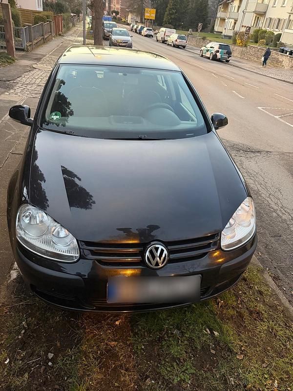 Gebraucht VW Golf V 75 PS (55 kW) 2005 Schwarz Kleinwagen