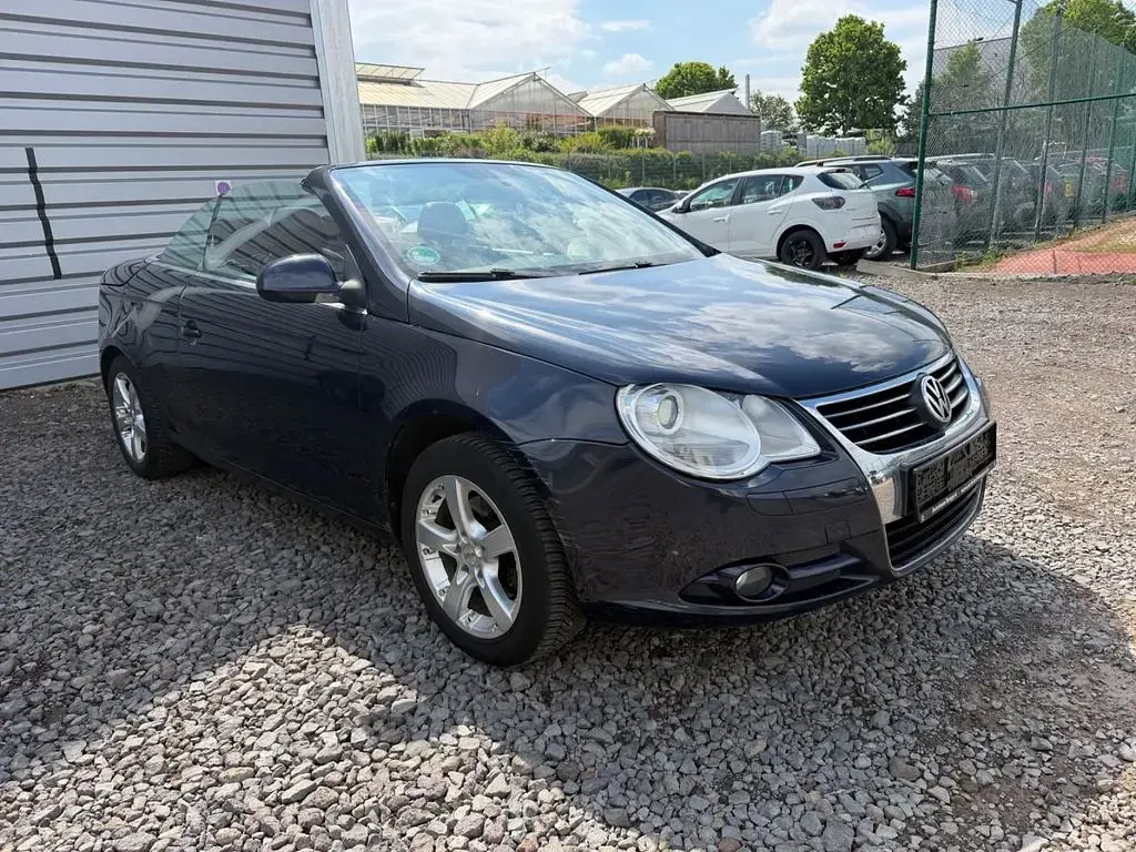 Używany VW Eos 150 KM (110 kW) 2006 Niebieski Kabriolet
