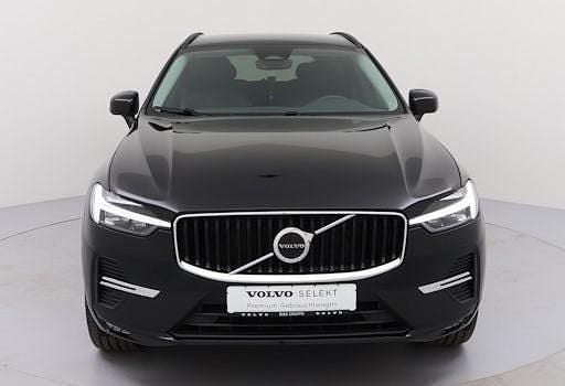 Gebraucht Volvo XC60 Core 197 PS (144 kW) 2023 Schwarz SUV